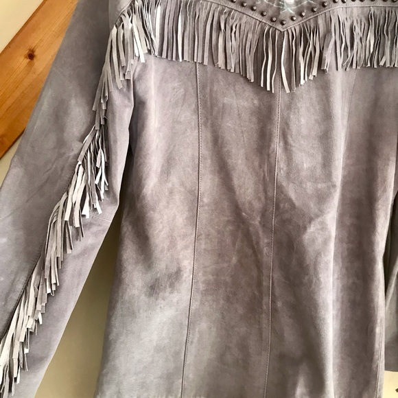 Beautiful 100% Leather Coat - Picture 4 of 6